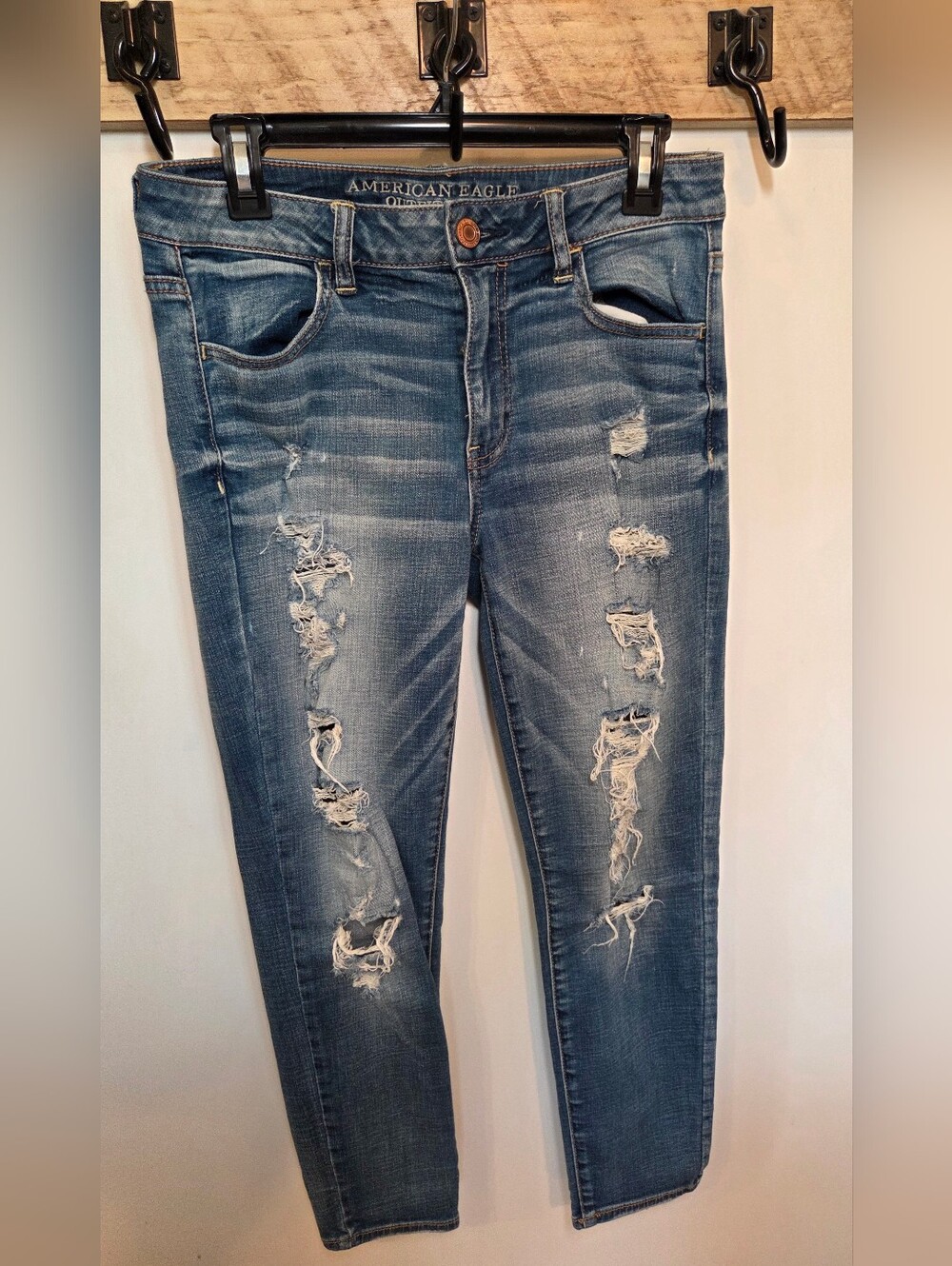 American Eagle Outfitters Super Stretch Jegging Ankle Mid Rise Ripped Jeans 10